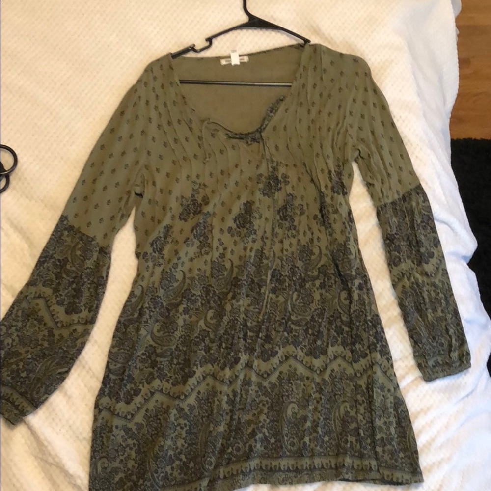 Green billabong dress